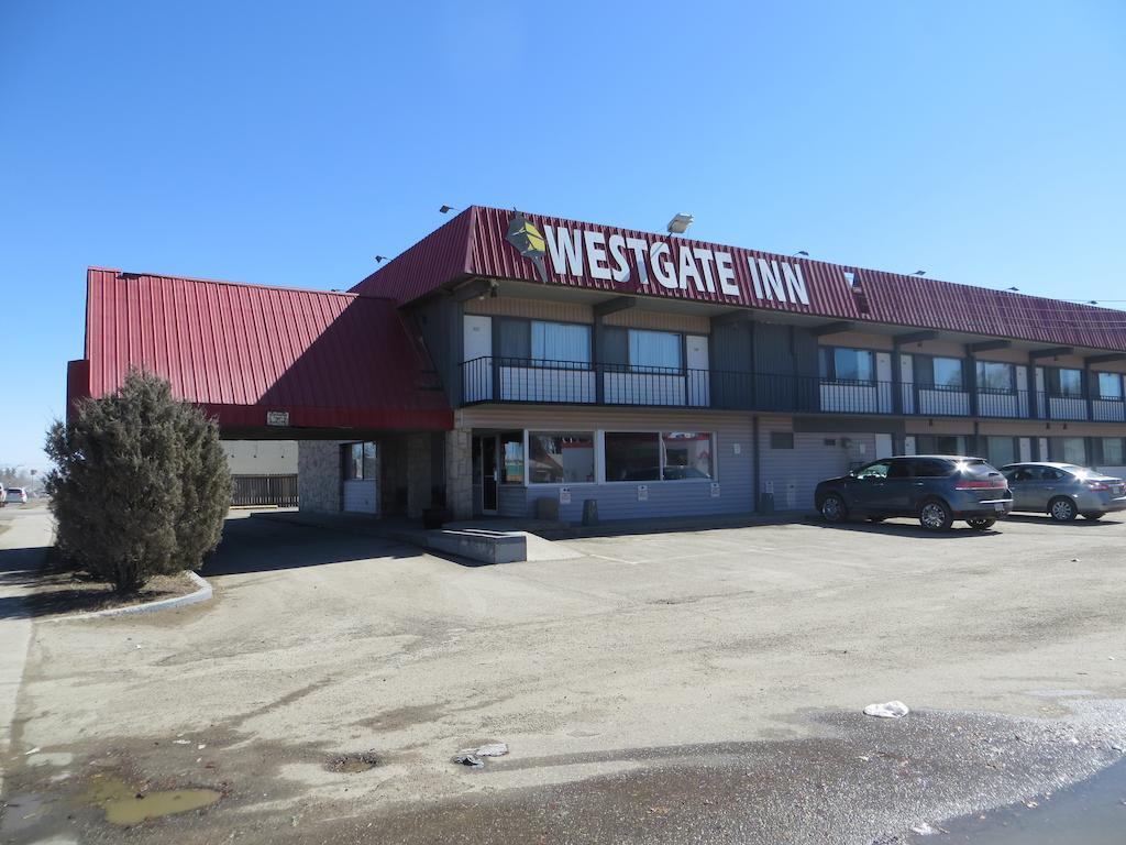 Westgate Inn 萨斯卡通 外观 照片
